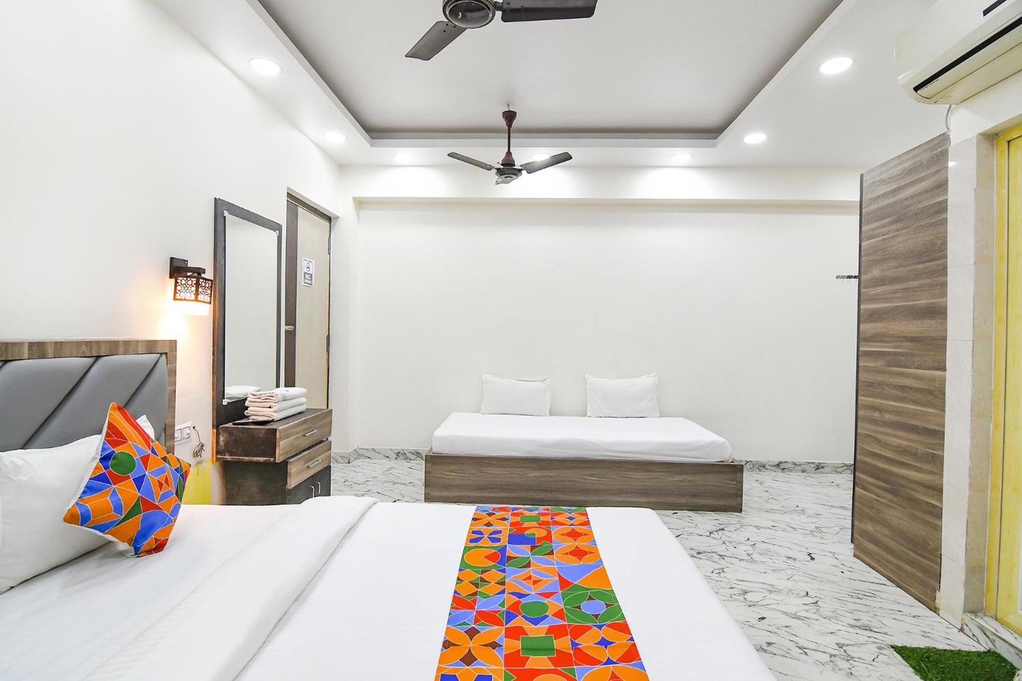 Hotel Fabexpress Sr Royale - Nr Sealdah Station Kalkutta Exterior foto